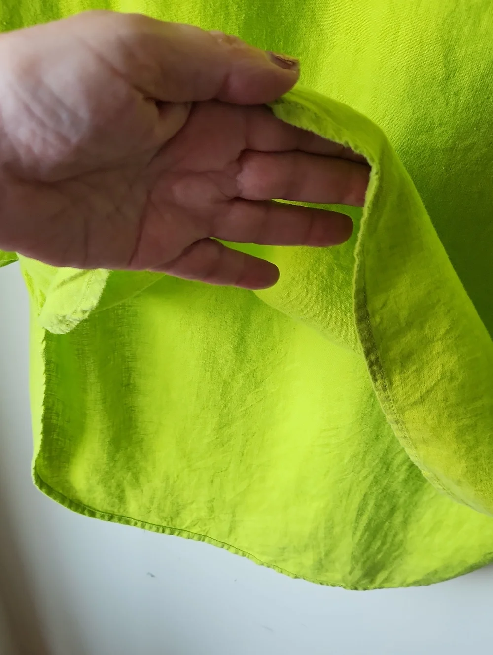 The Limited sz S Linen blend bright green hi low tunic top